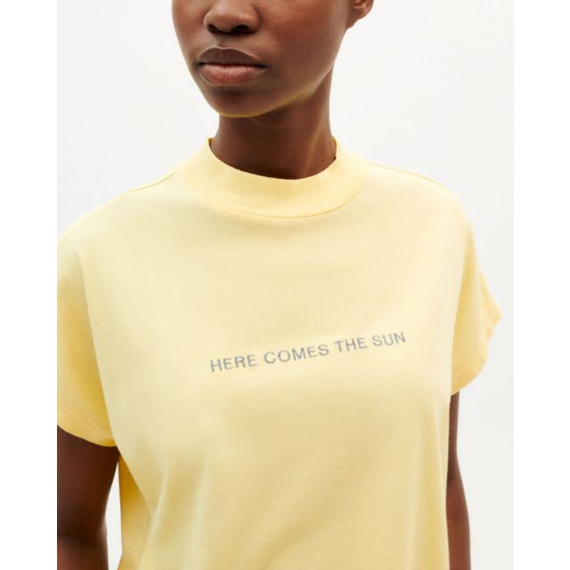 HERE COMES THE SUN - T-Shirt - yellow